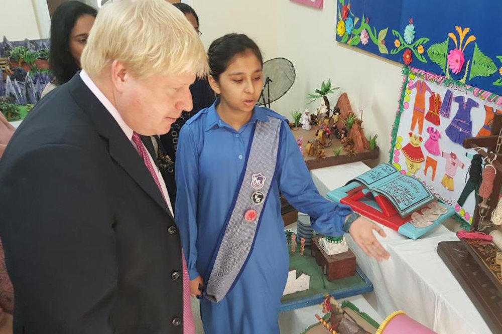Boris Johnson Visits Kinnaid Girls School In Lahore