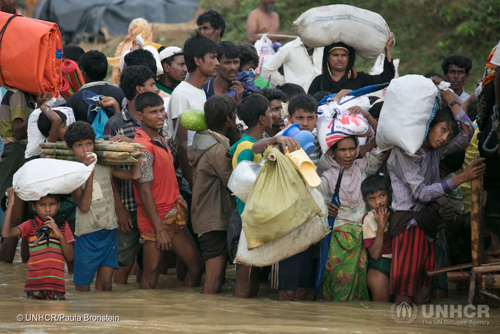 Rohingya Refugees Cross River To Refugee Camp In Bangladesh