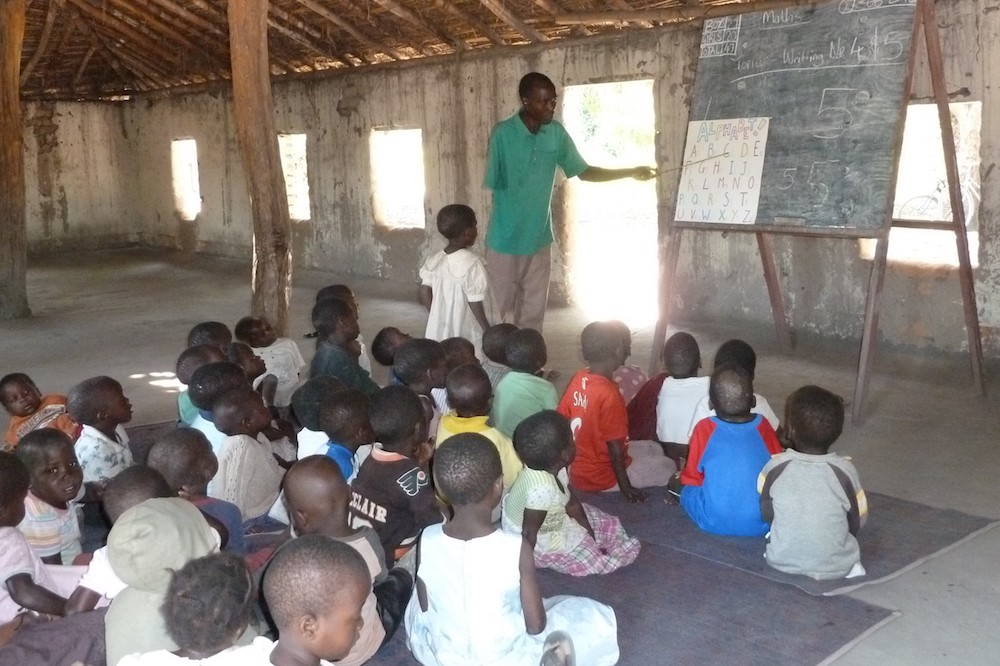 Malawi Brothers Set Up School 2