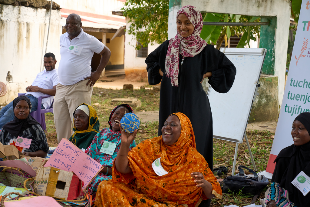 Photography of a reflection day with Community Facilitators and Preschool Teachers by Education Innovation Awards Cohort 3 winner The Madrasa Early Childhood Programme Kenya.